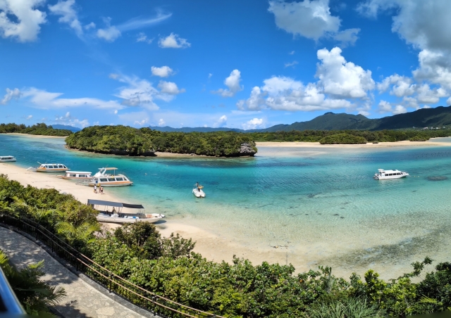 石垣島の絶景広がる川平湾